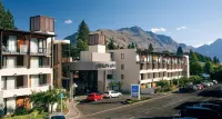 Novotel Queenstown Lakeside Hotels in 