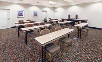 La Quinta Inn & Suites by Wyndham Pearsall