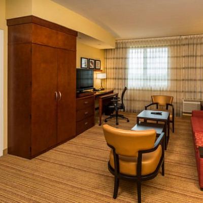 One Bedroom Two Rooms Suite 邁阿密西/佛羅里達州收費公路萬怡酒店優惠