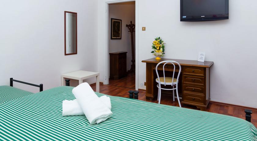 双人房（带独立浴室）