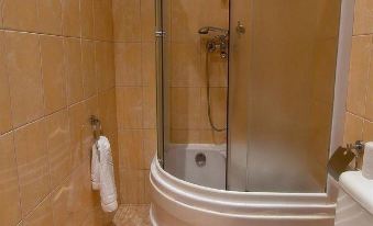Guest House in Marata Street - Housity