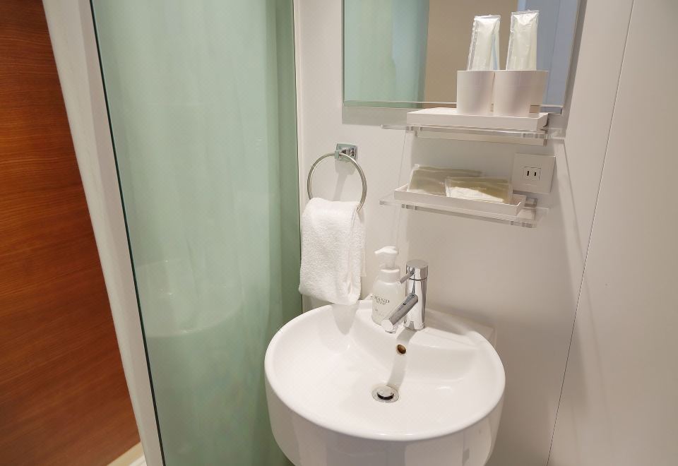 the b ikebukuroSuperior Twin Room Non-smoking