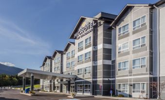 Microtel Inn & Suites by Wyndham Ladysmith Oyster Bay