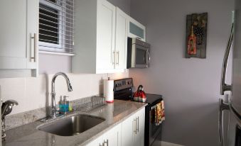 Kingsway New Kingston Guest Apartment II - Housity