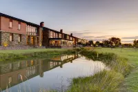 Riboville Boutique Hotel and Restaurant