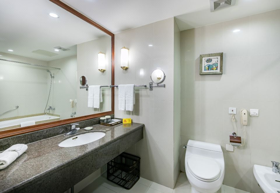 豪華雙床間（浴缸）