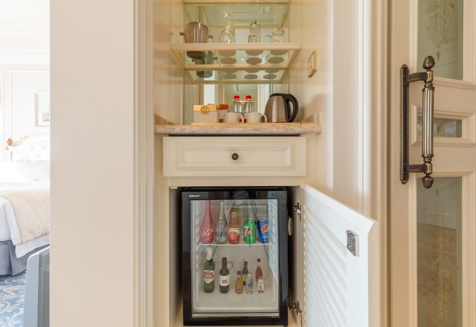 the Castle Hotel, A Luxury Collection HotelPremier Room - Sea-View (King Bed)