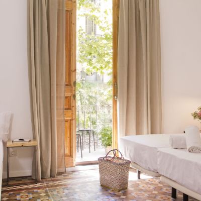 Family Room with Balcony Som Nit Triomf Promo Code