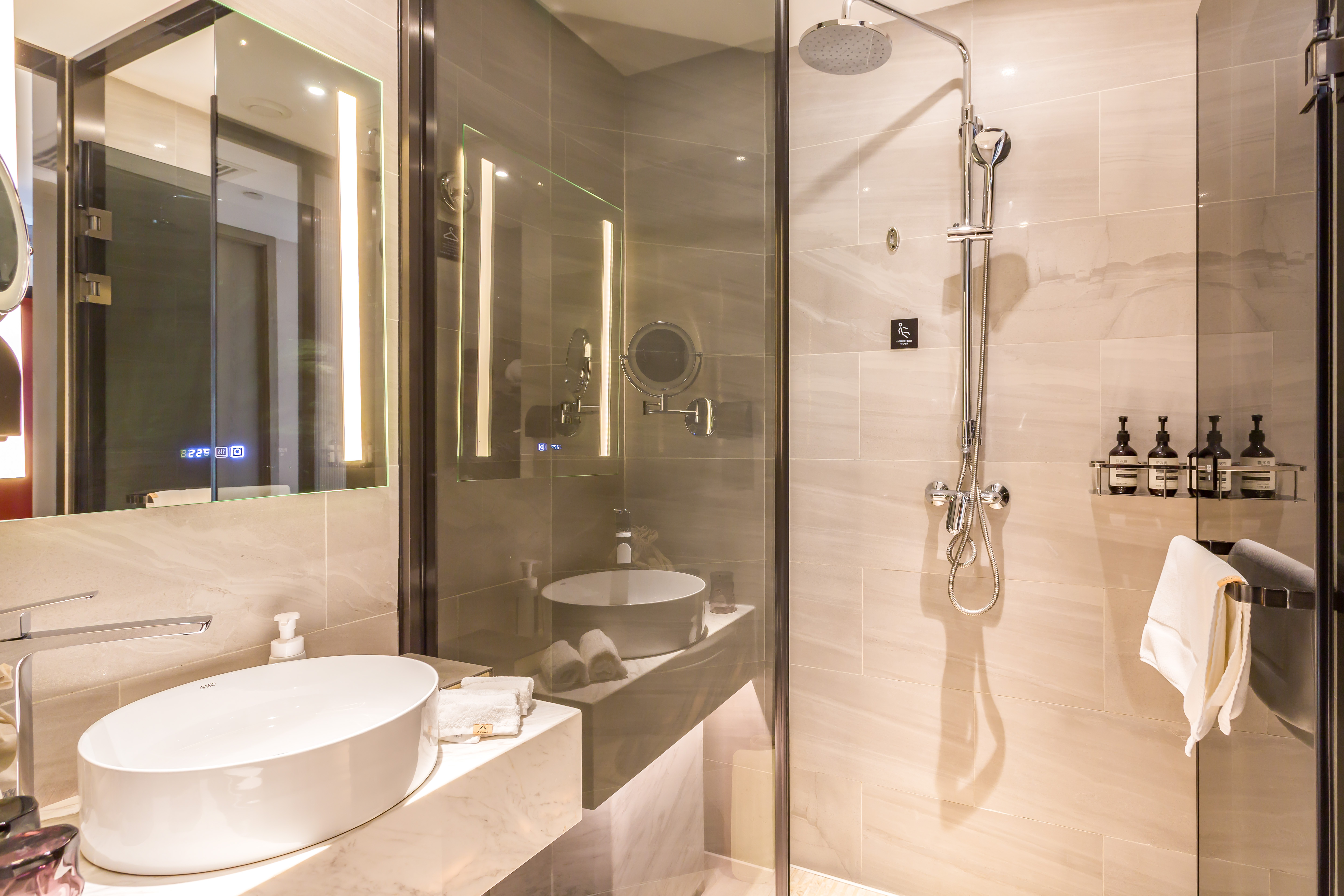 几木套房（深睡枕PRO+独立会客区+手机投屏+冰箱）