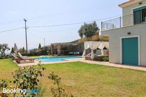 别墅（带独立泳池）