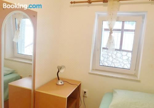 带庭院的三卧室公寓