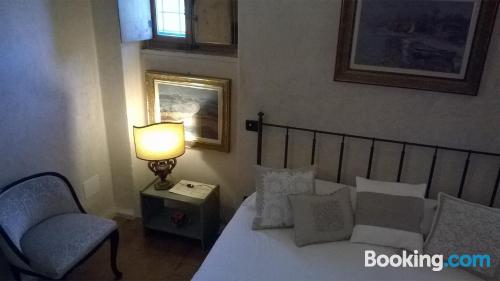 带湖景的双人间