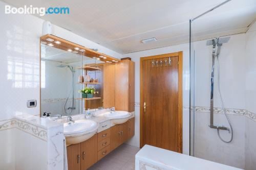 Casa Neus Barà Four-Bedroom House