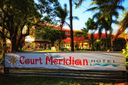 Court Meridian Hotel & Suites