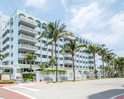 Solara Surfside Hotels in Surfside