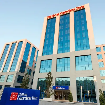 Hilton Garden Inn Sevilla Hotels near FIBES