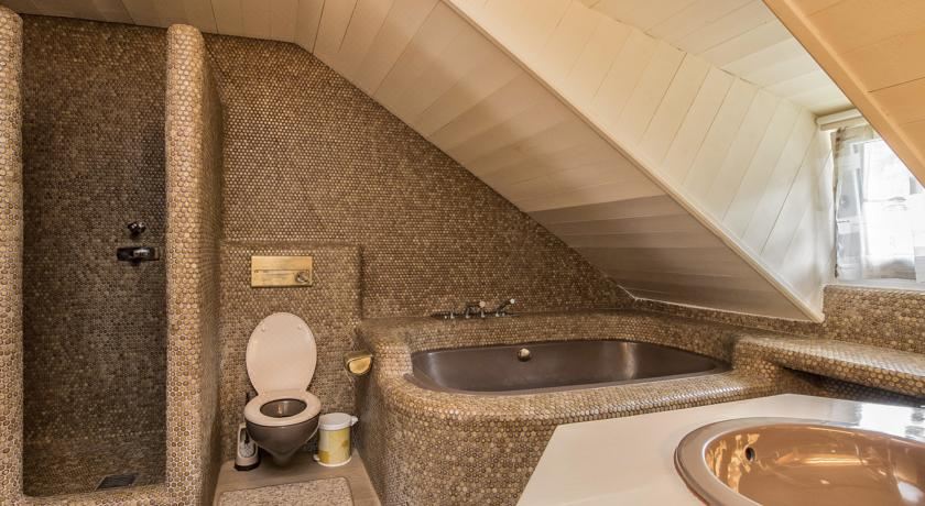 一卧室公寓（带阳台）