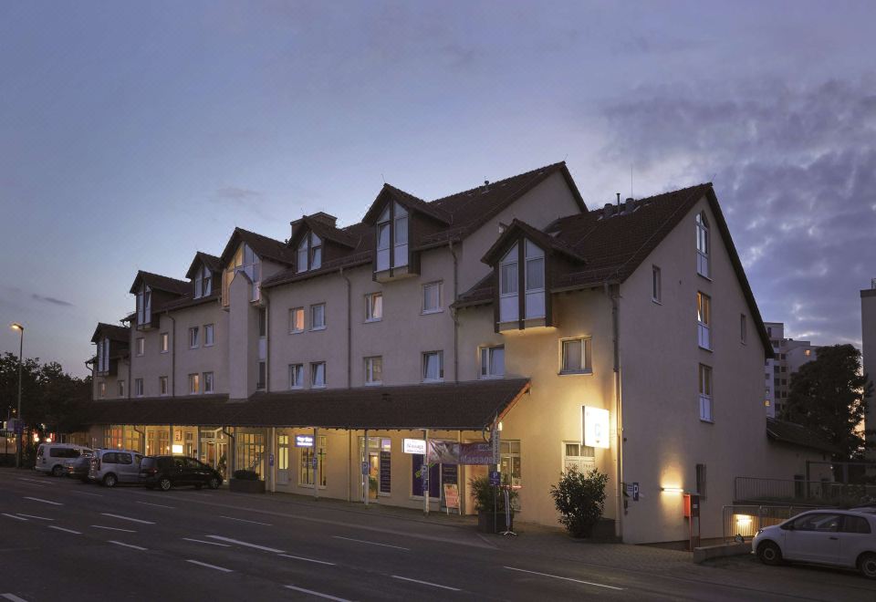 Taste Smart Hotel Lampertheim - Housity