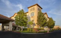 Ayres Suites Ontario at the Mills Mall - Rancho Cucamonga