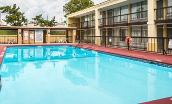 Quality Inn Ponca City Route 77