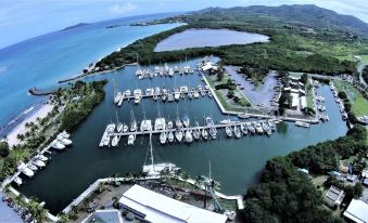 Tamarind Reef Resort Spa & Marina