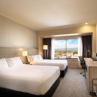 Grand Twin Room with City View