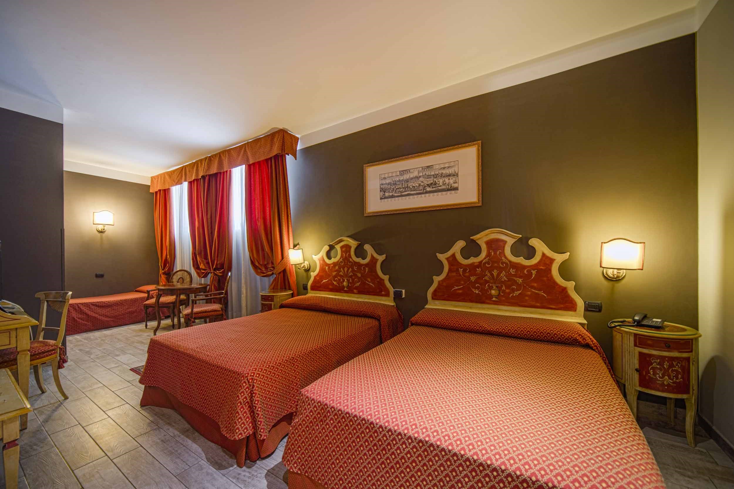 Hotel Aaron家庭四人间