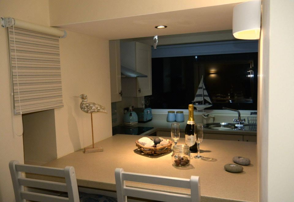 Superb Cintra Beachside ApartmentsGreat Orme Apartment With Sea View