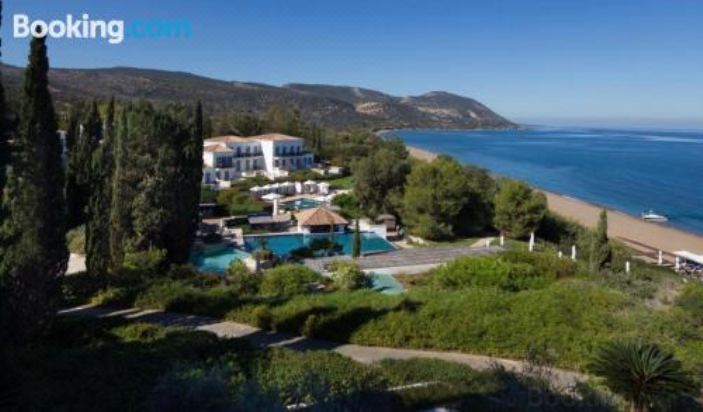 三卧室别墅带私人泳池