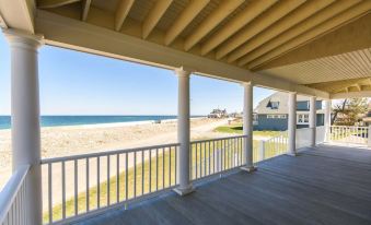 Colbyco Oceanside Scituate 4 Br Home by RedAwning