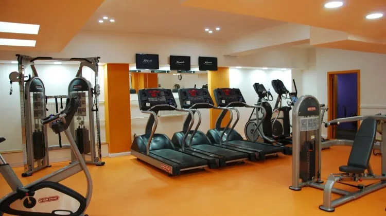 ケンピンスキー ホテル カーン パレス ウラン バタール 施設