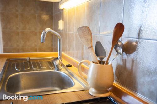 花园景两卧室公寓 - 带露台