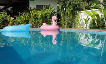 Lanna Thai Teak House Pool Villa Resort