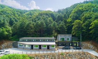 Gapyeong Sweet Pool Villa Pension