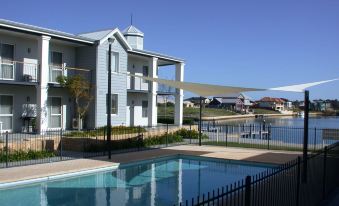 C Mandurah Apartment Resort