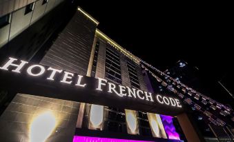 Hotel French Code
