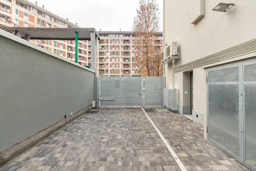 Alessia's Building- Affori Fn - Milán