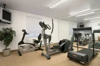 Emerald Hotel & Suites Calgary Airport