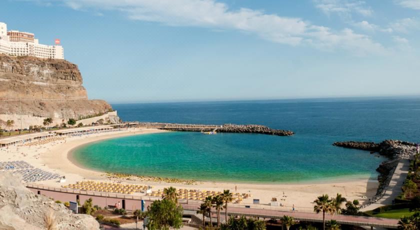 三卧室别墅带私人泳池