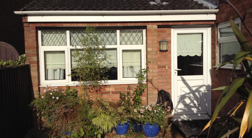 双床间 - 带连接浴室和私人入口