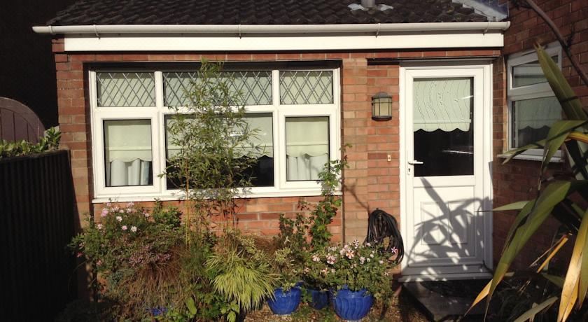 双床间 - 带连接浴室和私人入口