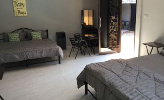 Thai Castle Resort - Housity