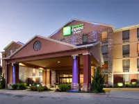 Holiday Inn Express & Suites HARRISON by IHG Hotels in Harrison