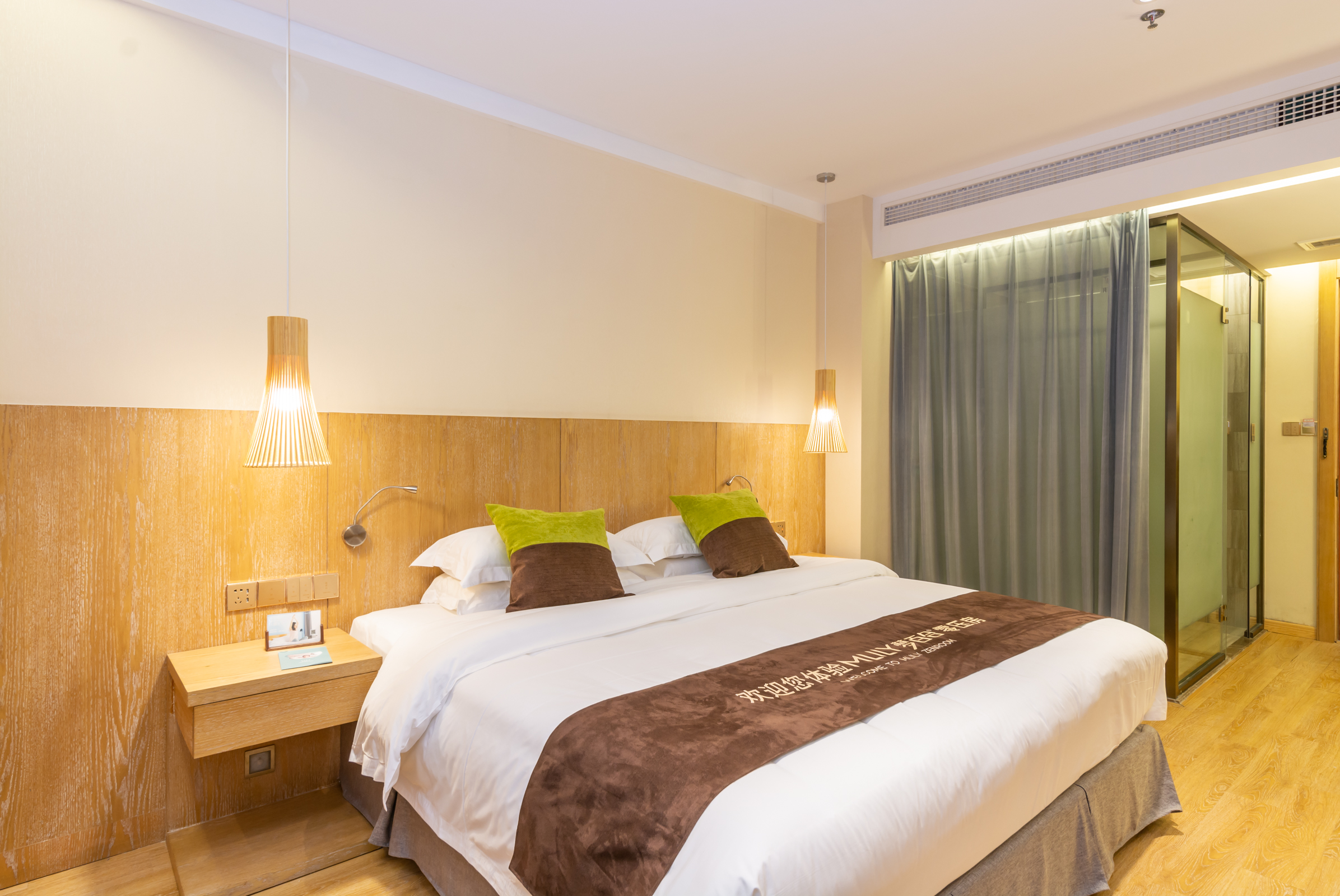 舒睡高级大床房