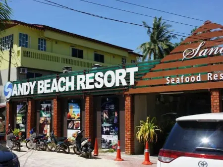 Sandy Beach Resort by Casa Loma