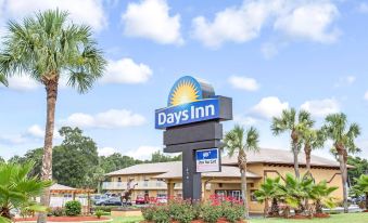 Days Inn by Wyndham Orange City/Deland