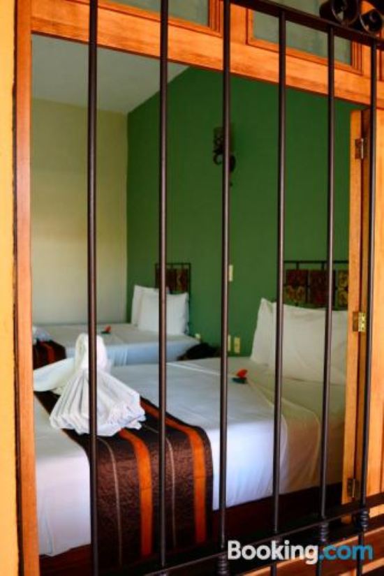 Hotel Aldama四人房