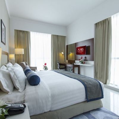 豪華特大床一室房 杜拜弗蘭克魯丁特勒潘套房酒店優惠