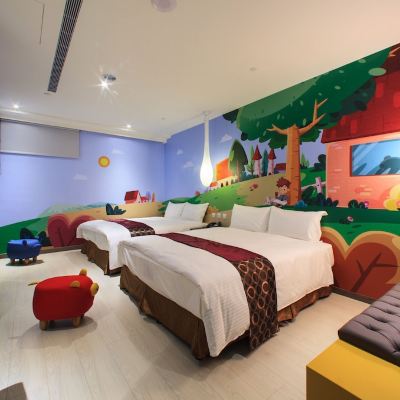 家庭客房（四人房） 星漾商旅中清館優惠