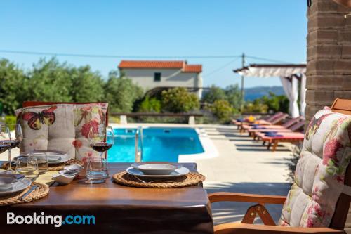 别墅（带独立泳池）